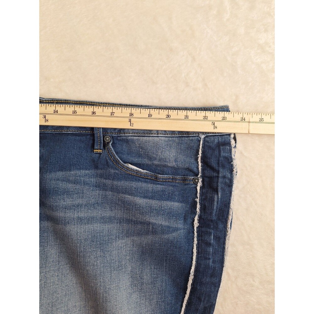 SLINK Curvy Fit Blue Jeans Womens Medium Wash Plus Size 24 Frayed 46x27 Ankle - Picture 7 of 14